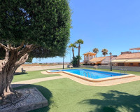Revente - Villa Jumelée - Los Montesinos - Urbanizacion montesol