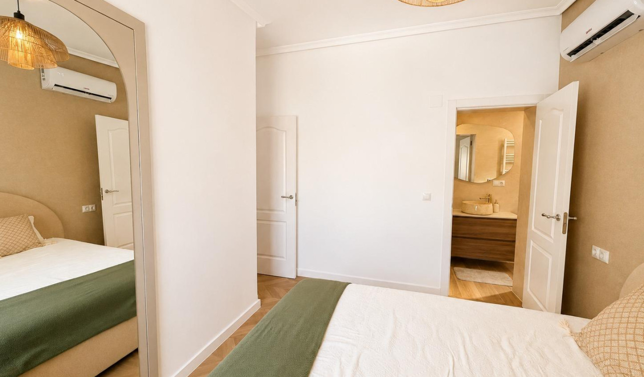 Revente - Villa Jumelée - Orihuela Costa - Punta Prima