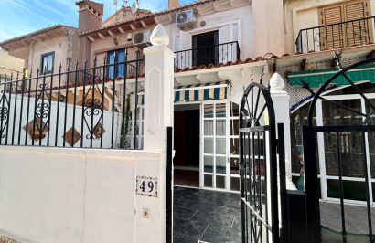 Stadshuis - Herverkoop - Torrevieja - El Chaparral