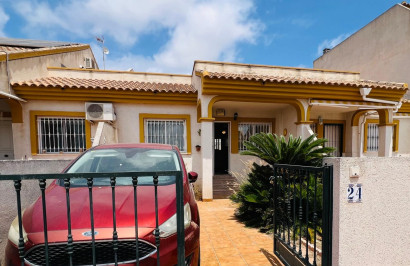 Town House - Resale - Daya Nueva - Daya Nueva