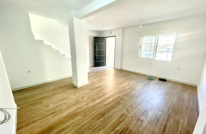 Town House - Resale - Daya Vieja - Daya Vieja