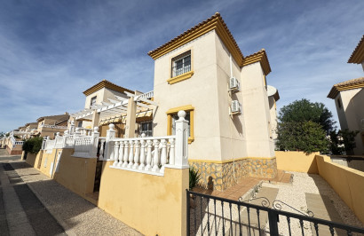 Town House - Resale - Villamartín - KD-20170