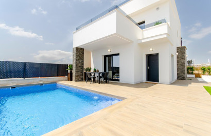 Villa independiente - Obra nueva - Orihuela - Entre Naranjos