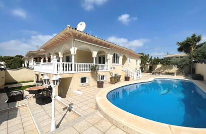 Villa independiente - Reventa - Ciudad Quesada - Central Quesada