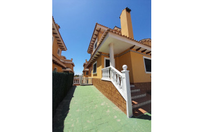 Villa independiente - Reventa - Ciudad Quesada - Ciudad Quesada