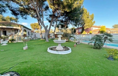 Villa independiente - Reventa - Dehesa de Campoamor - Campoamor