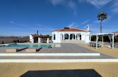 Villa independiente - Reventa - El Mudamiento - El Mudamiento