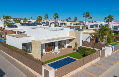 Villa independiente - Reventa - Entre Naranjos - Vistabella Golf