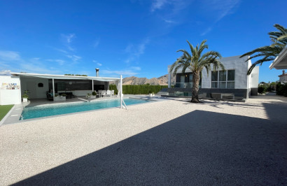Villa independiente - Reventa - Orihuela Costa - Orihuela