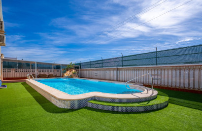 Villa independiente - Reventa - Torrevieja - El chaparral
