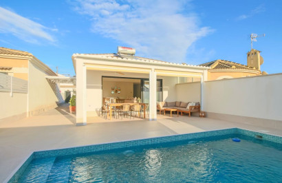 Villa independiente - Reventa - Torrevieja - La Siesta - El Salado - Torreta