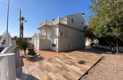 Villa independiente - Reventa - Torrevieja - Torrevieja