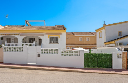 Villa Pareada - Reventa - Benijofar - Monte Azul/ El Dorado