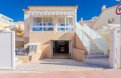 Vrijstaande villa - Herverkoop - Orihuela Costa - Los Altos