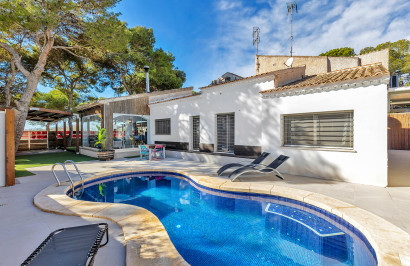 Vrijstaande villa - Herverkoop - Orihuela Costa - Orihuela Costa