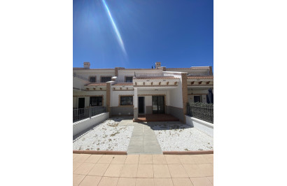 Vrijstaande villa - Herverkoop - San Miguel de Salinas - VV-22556