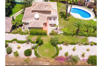 Vrijstaande villa - Herverkoop - Villamartín - Villamartín