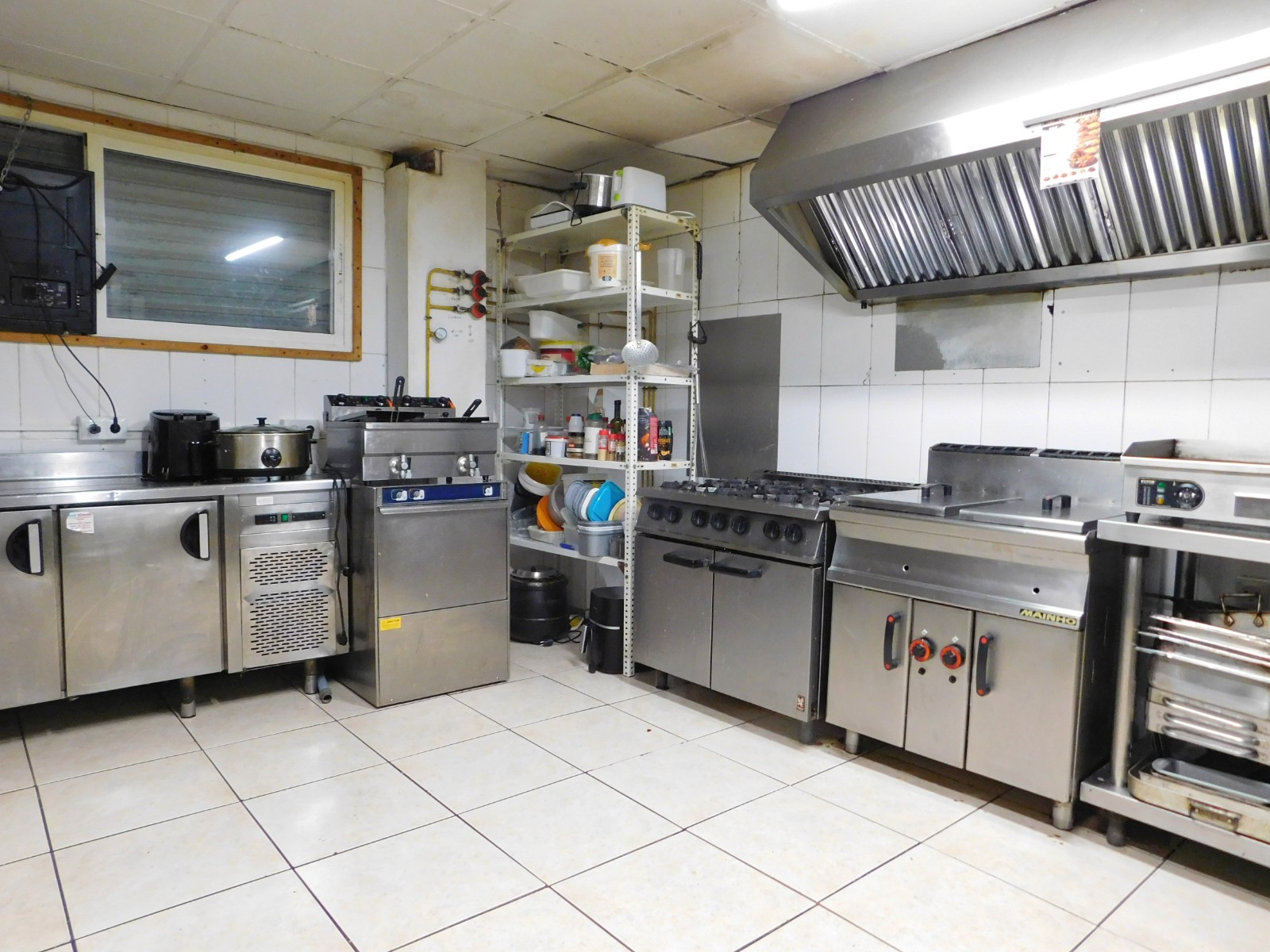 TPS0073: Commercial Unit for sale in San Miguel de Salinas