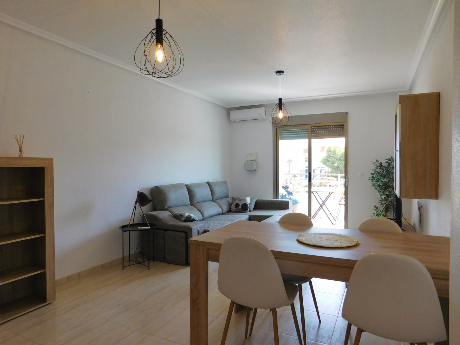 TPS1018: Apartment Flat for rent in San Miguel de Salinas