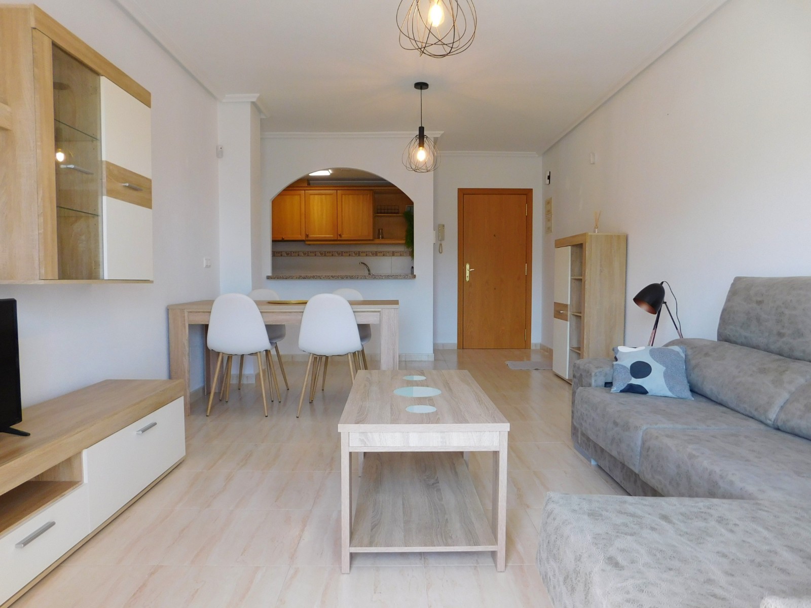 TPS1018: Apartment Flat for rent in San Miguel de Salinas