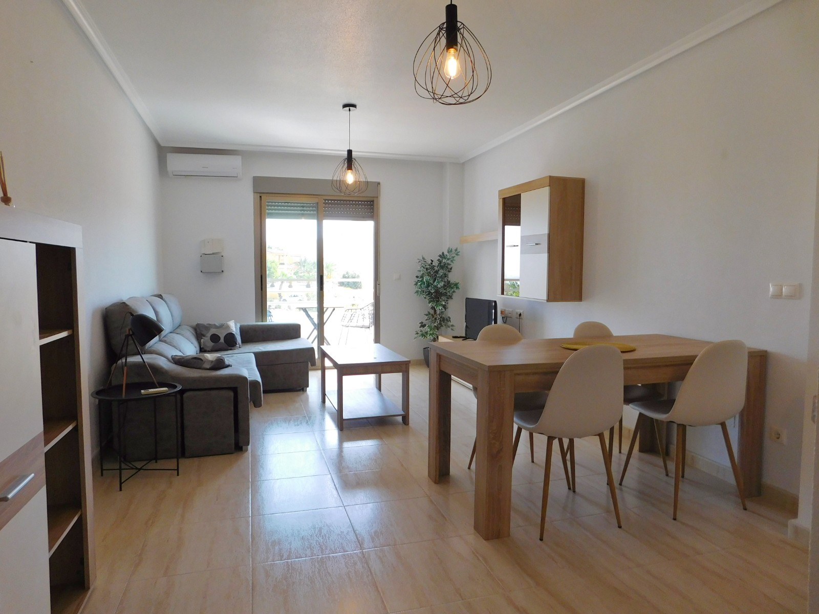 TPS1018: Apartment Flat for rent in San Miguel de Salinas