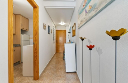 Resale - Apartment / Flat - Orihuela Costa - Campoamor