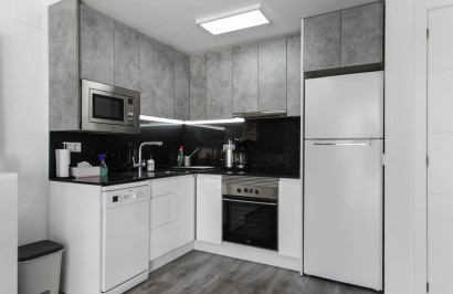 Herverkoop - Appartement / Flat - Torrevieja - Lago Jardin