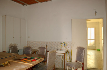 Herverkoop - Stadshuis - San Pedro del Pinatar - Los Antolinos