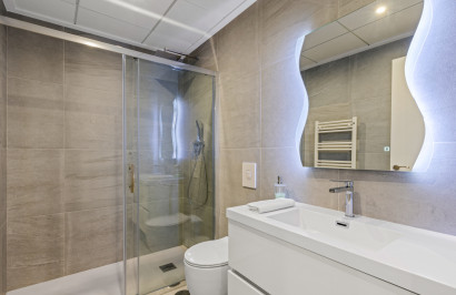 Herverkoop - Vrijstaande villa - San Miguel de Salinas - Inland