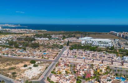 Resale - Apartment / Flat - Torrevieja - Los Altos