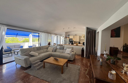 Reventa - Apartamento / Piso - Las Ramblas