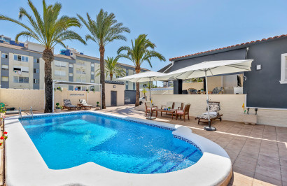 Resale - Detached Villa - Torrevieja - Rocio del Mar