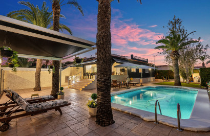 Resale - Detached Villa - Torrevieja - Rocio del Mar