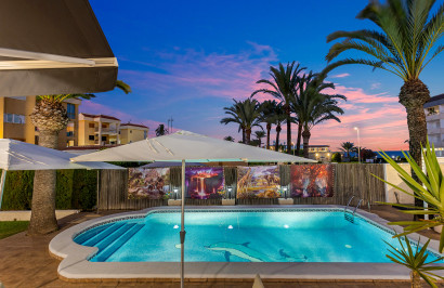 Resale - Detached Villa - Torrevieja - Rocio del Mar