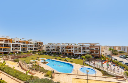Resale - Apartment / Flat - Orihuela Costa - Villamartín