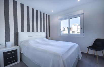 Herverkoop - Appartement / Flat - Torrevieja - Aguas Nuevas