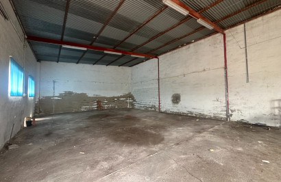 Resale - Commercial Unit - Torremendo