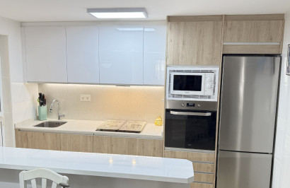 Resale - Apartment / Flat - Orihuela Costa - La Zenia