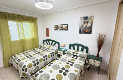 Resale - Apartment / Flat - Orihuela Costa - La Zenia
