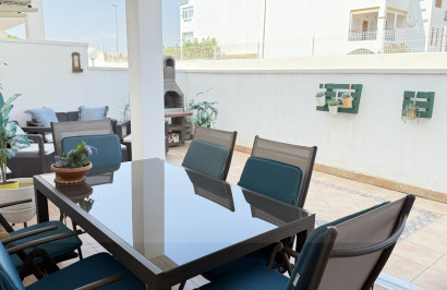 Resale - Apartment / Flat - Orihuela Costa - La Zenia