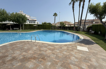 Resale - Apartment / Flat - Orihuela Costa - La Zenia