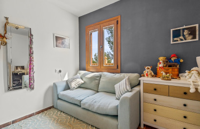 Resale - Finca / Country Property - Torremendo