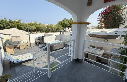 Resale - Town House - Orihuela Costa - La Zenia