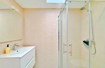 Herverkoop - Stadshuis - Torrevieja - Los Balcones