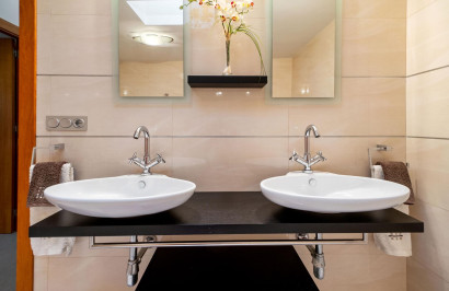 Herverkoop - Vrijstaande villa - Rojales