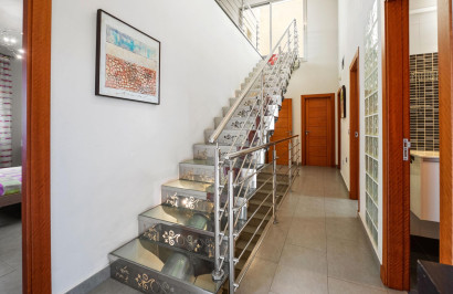 Herverkoop - Vrijstaande villa - Rojales