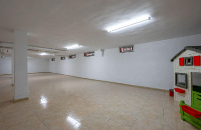 Herverkoop - Vrijstaande villa - Rojales