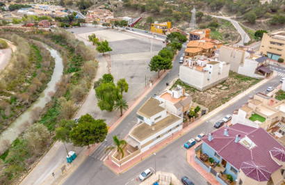 Herverkoop - Vrijstaande villa - Rojales