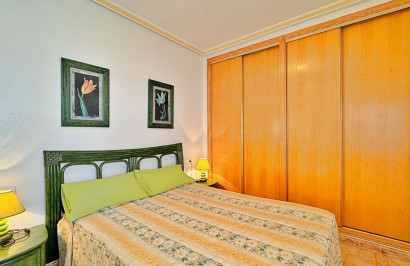 Resale - Apartment / Flat - Orihuela Costa - La Zenia
