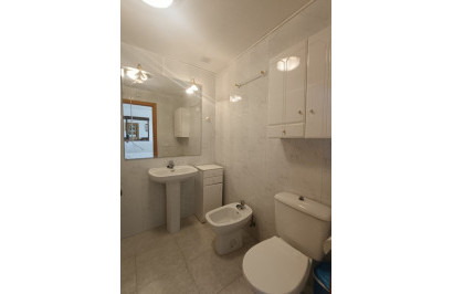 Resale - Apartment / Flat - La Mata